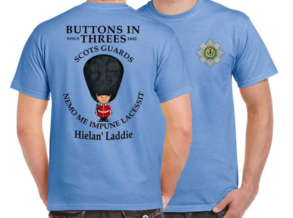 SCOTS GUARDS BUTTONS IN THREE'S DOUBLE PRINT T-Shirt