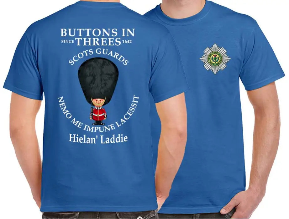 SCOTS GUARDS BUTTONS IN THREE'S DOUBLE PRINT T-Shirt