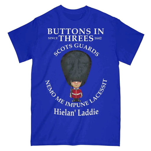 SCOTS GUARDS BUTTONS IN THREE'S Military Printed T-Shirt