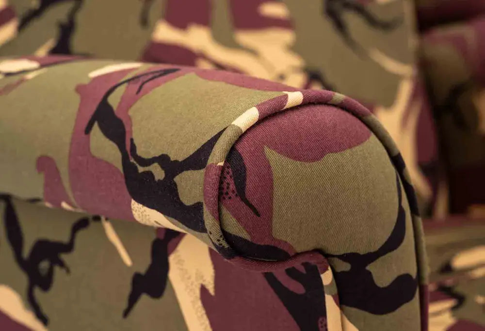 THE ARMY JUNGLE CAMO CHAIR